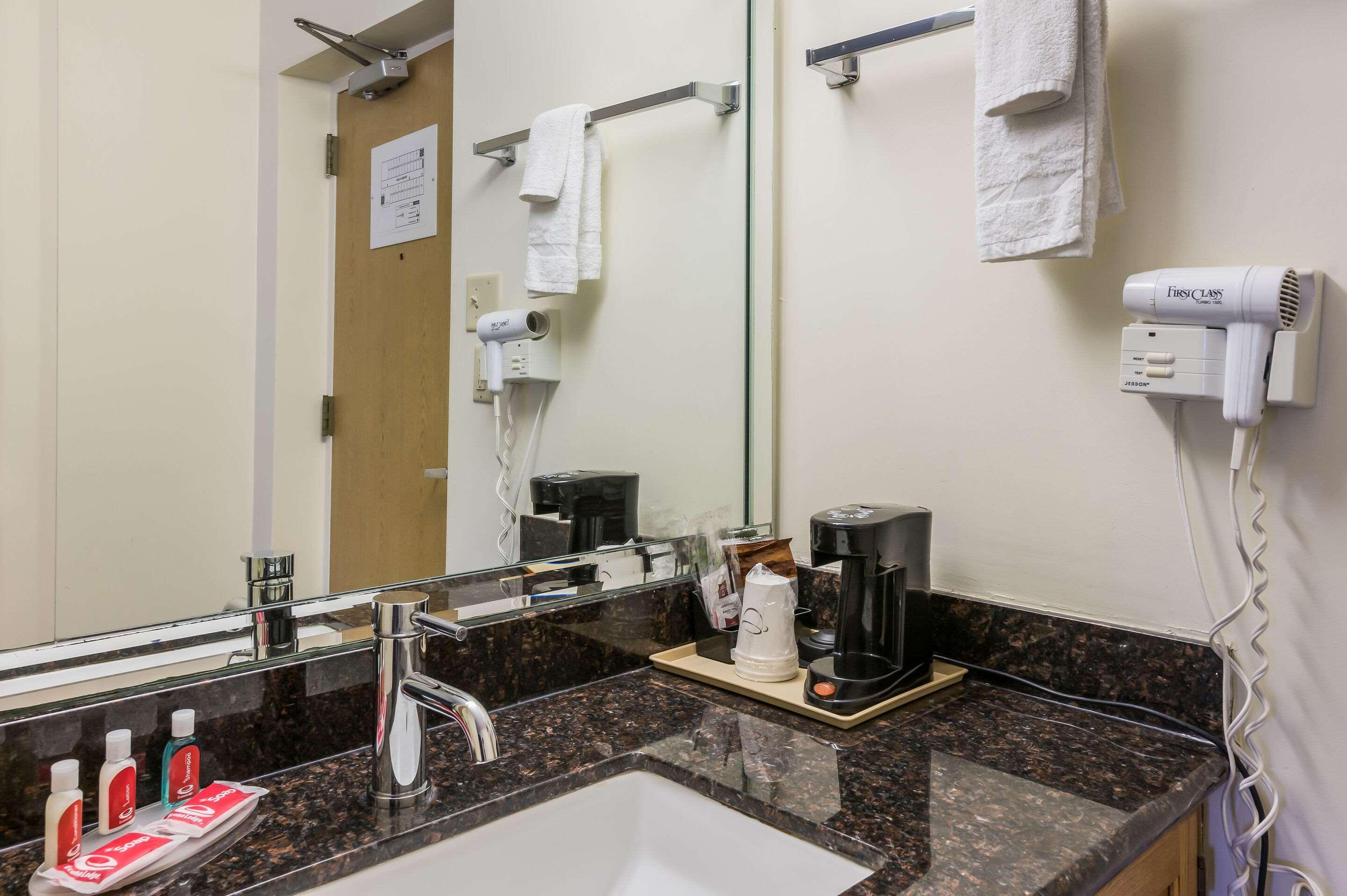 Econo Lodge Quakertown Extérieur photo