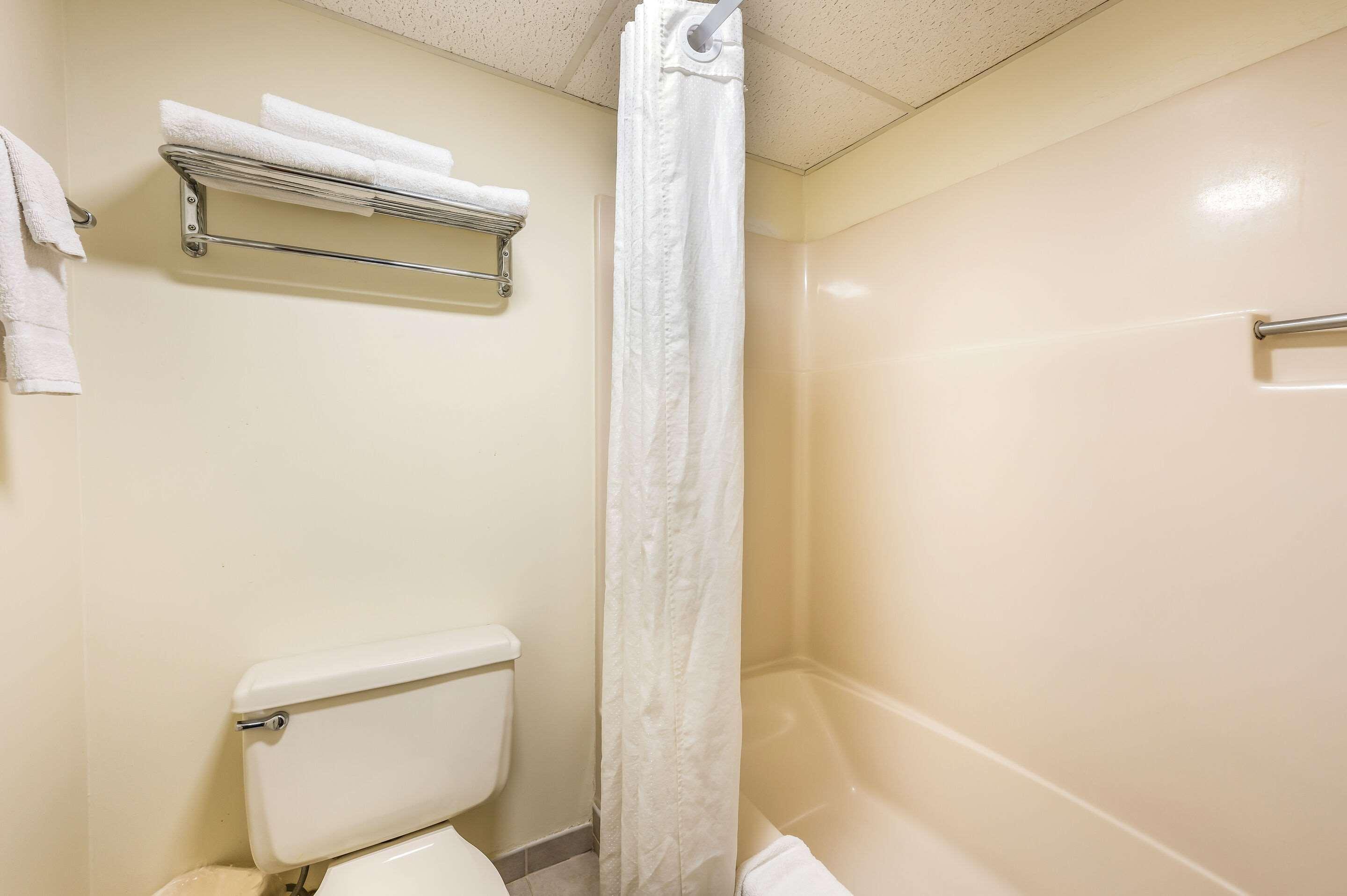Econo Lodge Quakertown Extérieur photo